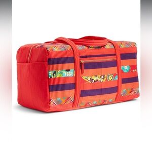 NWT VERA BRADLEY LARGE DUFFLE “HOT ANGLES”